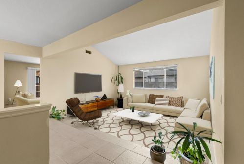 1384 Sprague St, Manteca, CA 95336-6241