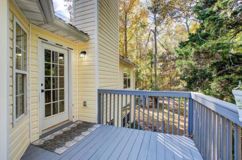 35 Cindal Ct, Porterdale, GA 30016-6606