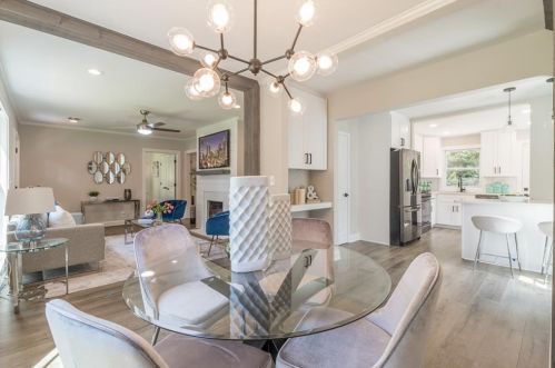 1222 Lorenzo Dr, Atlanta GA  30310-3946 exterior