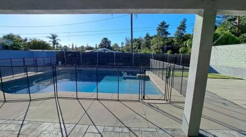 1036 Covina Hills Rd, Covina, CA 91724-3646
