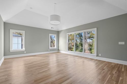 679 Moores Mill Rd, Atlanta GA  30327-0015 exterior