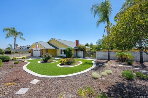 7320 Rockridge Rd, Riverside, CA 92509-5313