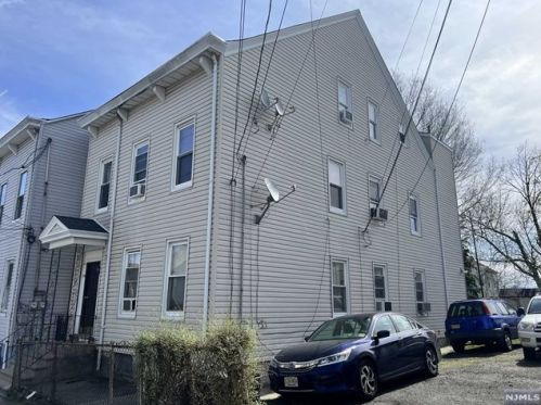244 Liberty St, Paterson NJ  07522-1402 exterior