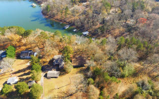 714 Old Mount Hebron Rd, Hartwell, GA 30643-3825