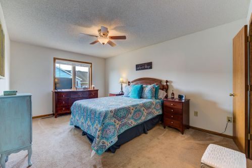 14795 Endicott Way, Saint Paul MN  55124-6492 exterior