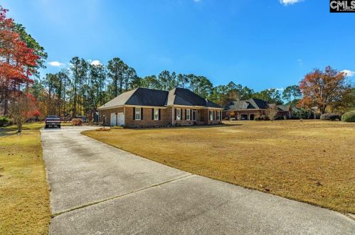 85 Laurel Crossing Dr, Lugoff, SC 29078-9188