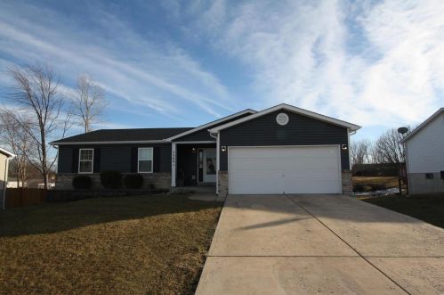 2366 Isabella Dr, Pendleton, MO 63383-4459
