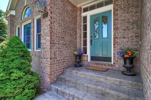 9694 Caley Cir, Englewood, CO 80111-5326