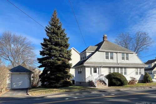 1 Stanley St, Norwalk, CT 06855-2111