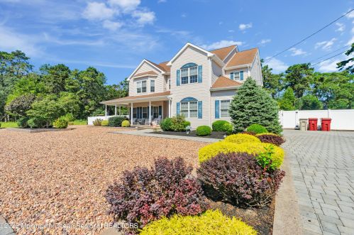 308 Lexington Ave, Berkeley Township, NJ 08721-2912