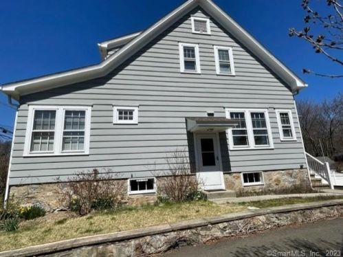 7 Frances Ave, Norwalk CT  06854-2510 exterior
