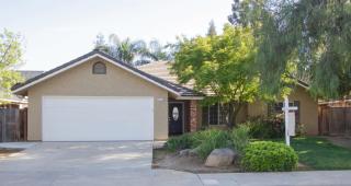 1177 Muncie Ave, Fresno, CA 93720-2227