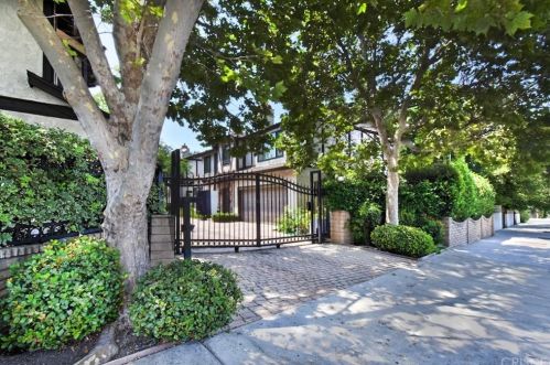 4843 Hayvenhurst Ave, Van Nuys, CA 91436-1110