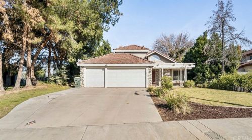 6766 Wilding Pl, Riverside, CA 92506-5344