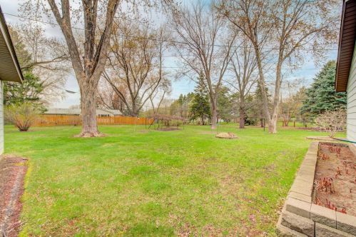 2841 Burnside Ave, Saint Paul MN  55121-1306 exterior