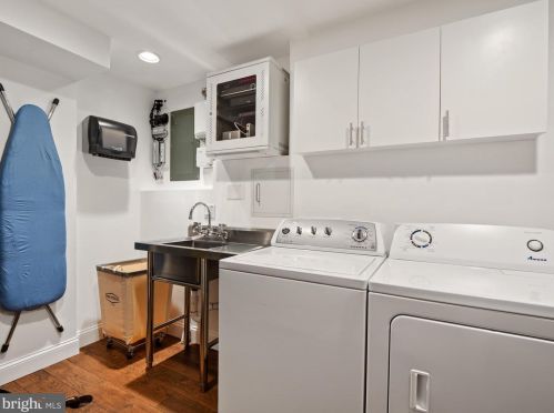 5812 Heming Ave, Springfield VA  22151-2716 exterior