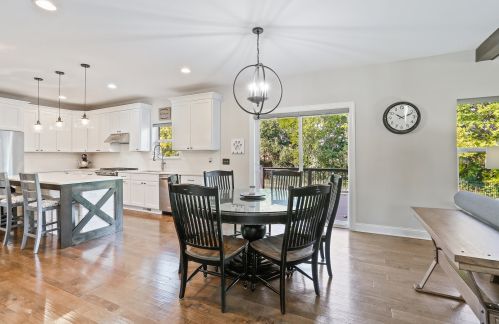 12928 Waterford Dr, Lemont IL  60439-2762 exterior