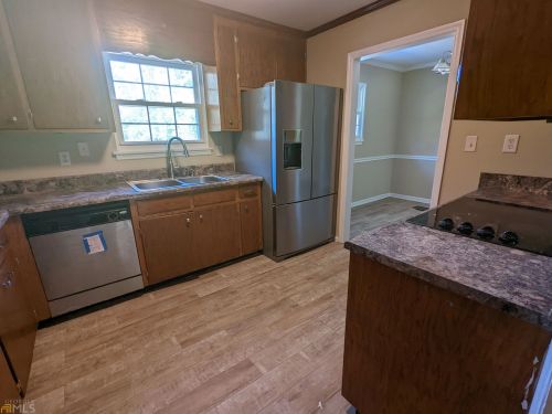 813 7th Ave, Albany, GA 31701-1863