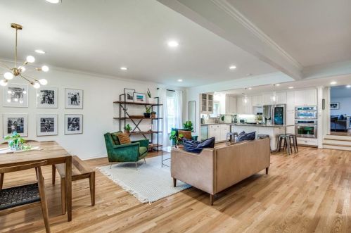 9505 Aldwick Dr, Dallas TX  75238-2629 exterior