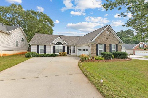 66 Crimson Way, Newnan, GA 30265-5622
