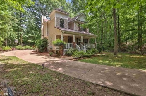 25 Ingram Ct, Newnan, GA 30263-6937