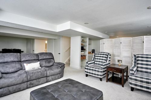 16079 Quarry Hill Dr, Parker CO  80134-9553 exterior