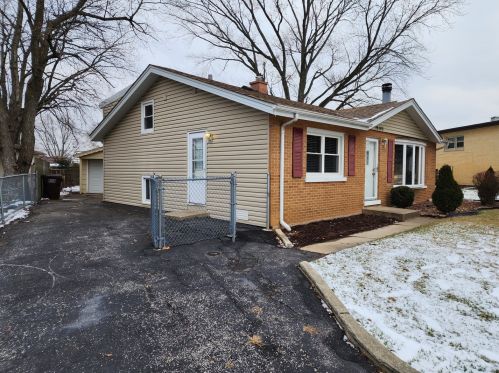 16103 Beth Ct, Oak Forest, IL 60452-3708