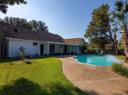 8336 Tucson Trl, Fort Worth TX  76116-5025 exterior