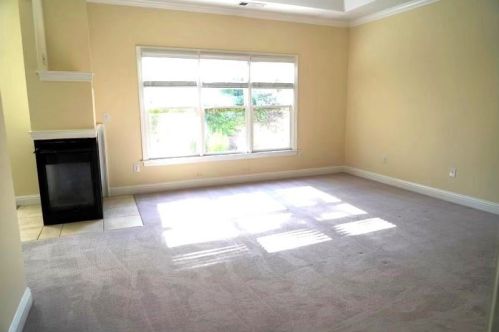 210 Fieldsborn Ct, Atlanta GA  30328-1000 exterior