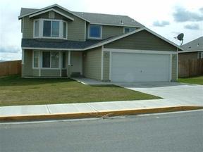1309 South St, Sunnyside, WA 98944-9630