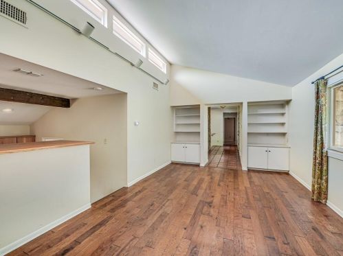 1107 Castle Ridge Rd, Austin, TX 78746-5111