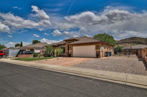 248 250, La Verkin, UT 84745-5240