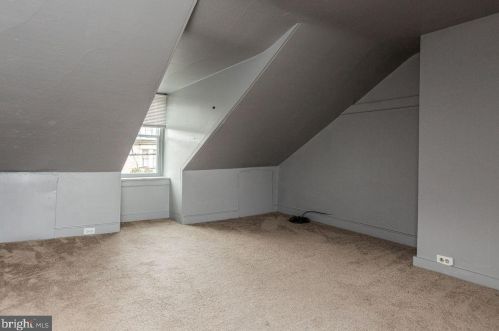 121 Vine St, Lancaster PA  17602-3517 exterior