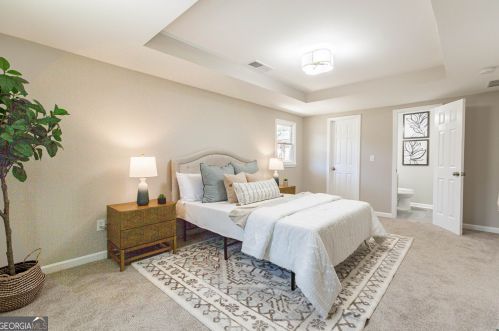 5864 Ronnie Dr, Rex GA 30273-1059 exterior