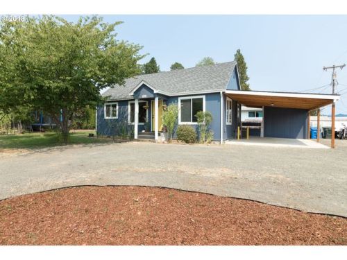 262 Pine St, Sutherlin, OR 97479-9428