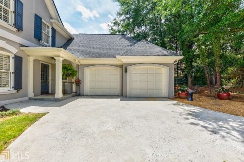 2309 Attaway Walk, Atlanta, GA 30319-3386
