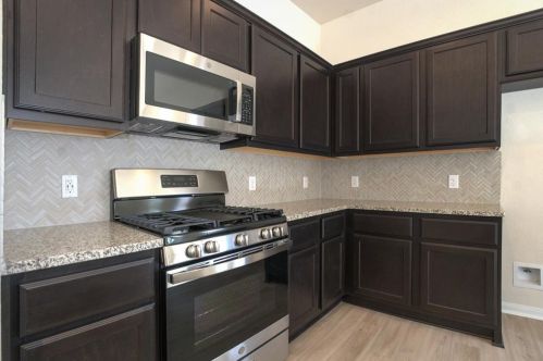 1722 Cindy Ln, Conroe TX  77304-3158 exterior