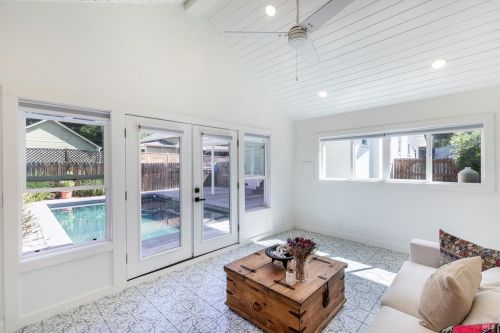 302 Scott St, Ukiah CA  95482-4320 exterior