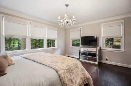 716 Forrest Trl, Atlanta GA  30318-2518 exterior