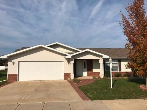 814 Sunset Dr, Kewanee, IL 61443-3371
