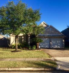 1714 Teal Brook Ln, Sugar Land TX  77479-6327 exterior