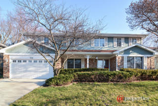 768 Kimball Ave, Palatine, IL 60067-6776