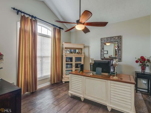 9025 Aldbury Dr, Locust Grove, GA 30248-2456
