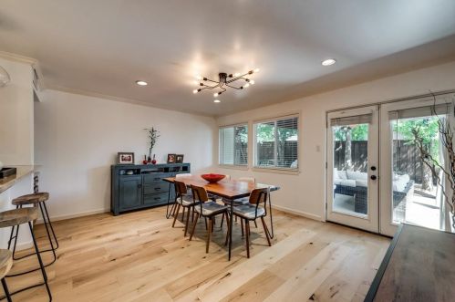 10914 Giddings Cir, Dallas TX  75238-2950 exterior