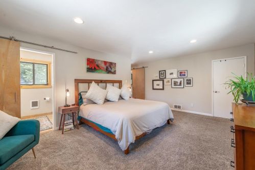 10425 Martis Valley Rd, Truckee CA  96161-2015 exterior