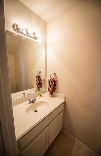 5736 Parkview Hills Ln, Fort Worth TX  76179-6714 exterior