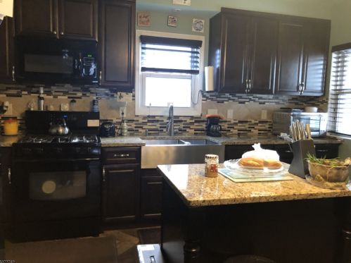 71 Ridgedale Ave, Morristown, NJ 07960-4243