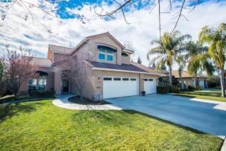 3445 Feemster Ave, Visalia, CA 93292-3571