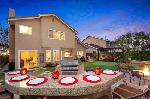 22962 Springwater, El Toro, CA 92630-5417