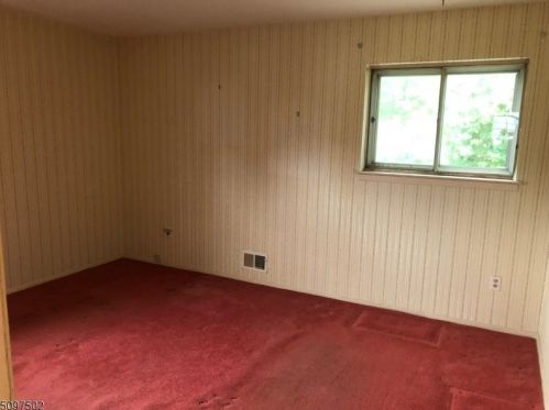 185 College View Dr, Hackettstown NJ  07840-1021 exterior